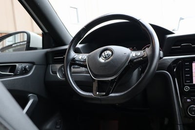 2021 Volkswagen Passat 2.0T R-Line