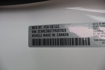 2026 Chrysler Pacifica Select