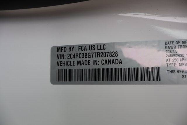 2026 Chrysler Pacifica Select