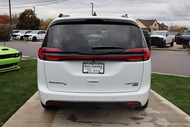 2026 Chrysler Pacifica Limited