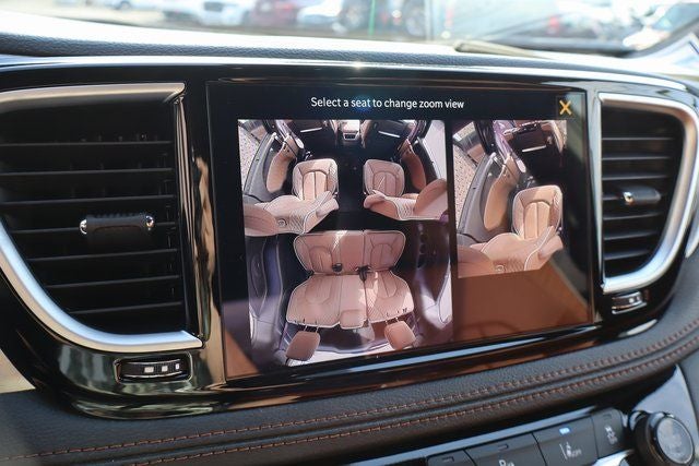 2026 Chrysler Pacifica Pinnacle