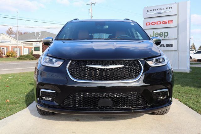 2026 Chrysler Pacifica Pinnacle