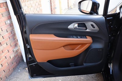 2026 Chrysler Pacifica Pinnacle