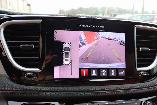 2026 Chrysler Pacifica Pinnacle