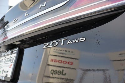 2020 Lincoln Nautilus Reserve