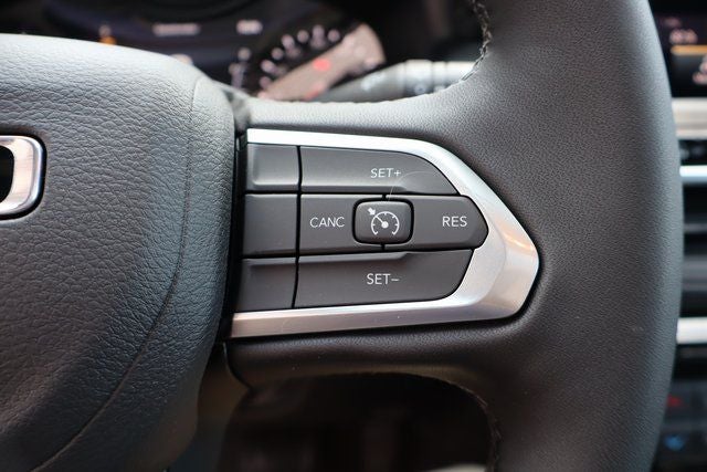 2025 Jeep Compass Altitude