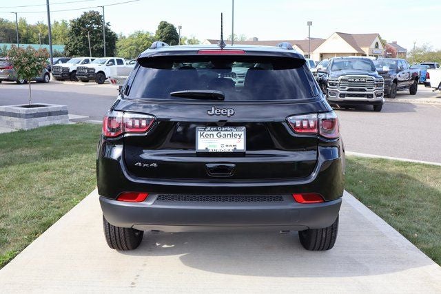 2025 Jeep Compass Altitude