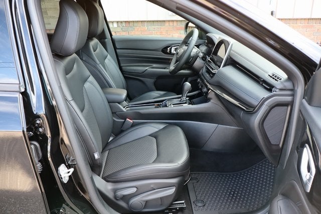 2025 Jeep Compass Altitude