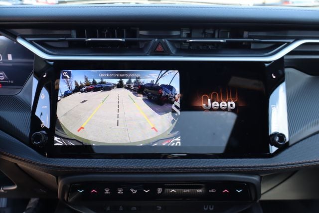 2026 Jeep Cherokee Overland