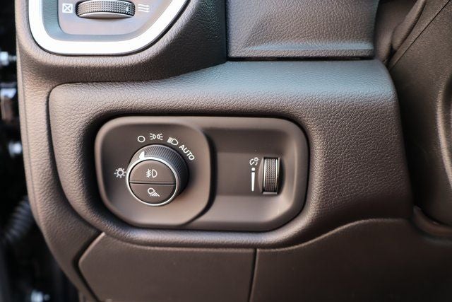 2025 RAM 2500 Big Horn Sport