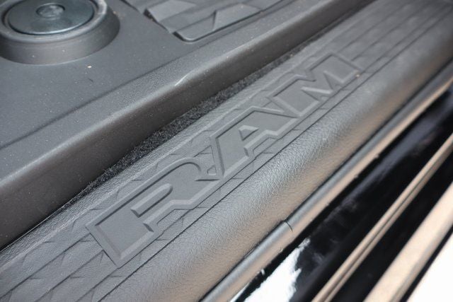 2025 RAM 2500 Big Horn Sport