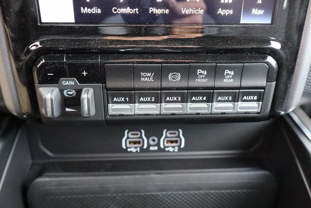 2025 RAM 2500 Big Horn Sport
