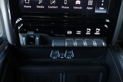 2025 RAM 2500 Laramie Sport