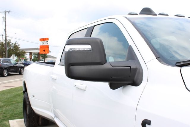 2026 RAM 3500 Laramie Night Edition Long Box