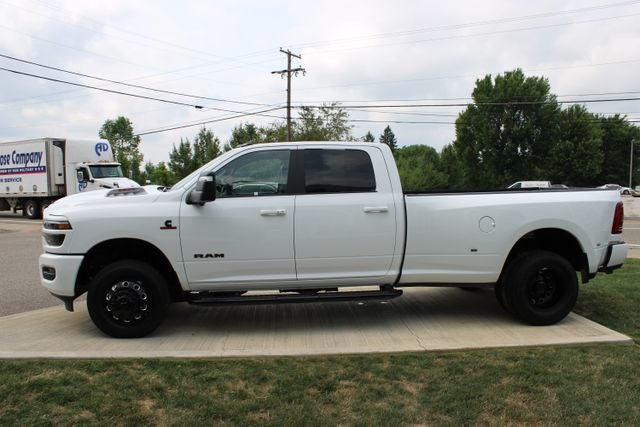 2026 RAM 3500 Laramie Night Edition Long Box