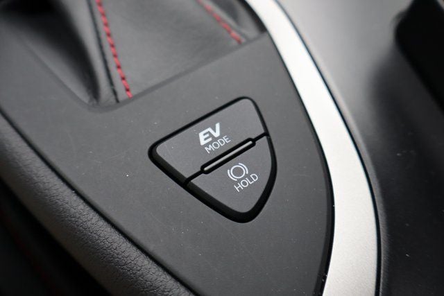 2024 Lexus UX 250h F SPORT Handling