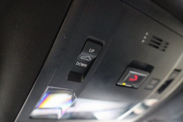 2024 Lexus UX 250h F SPORT Handling