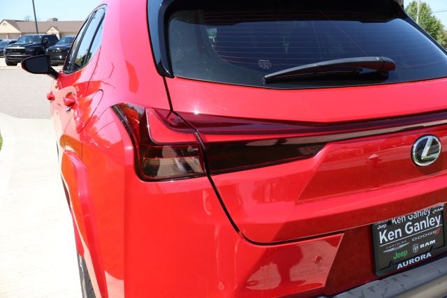 2024 Lexus UX 250h F SPORT Handling