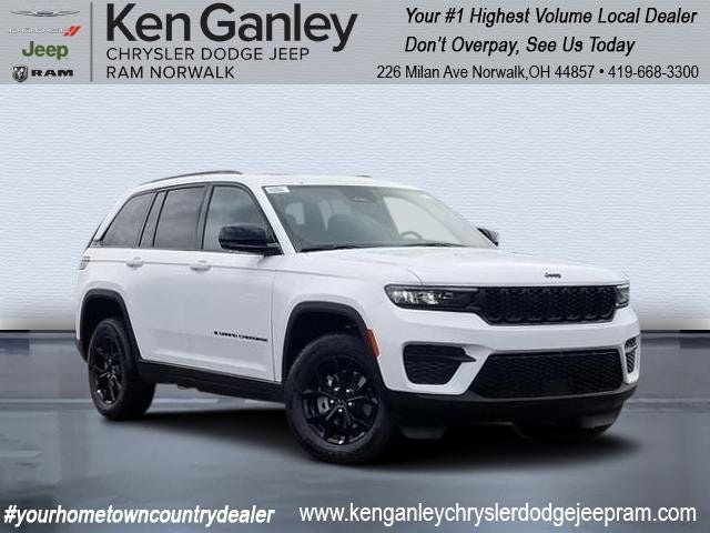 2025 Jeep Grand Cherokee Laredo