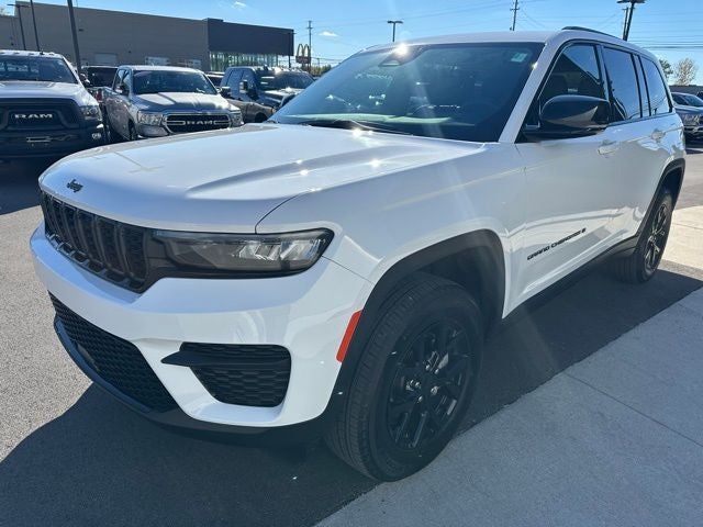 2025 Jeep Grand Cherokee Altitude