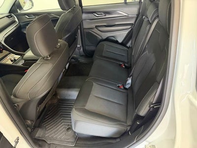 2023 Jeep Grand Cherokee Laredo X