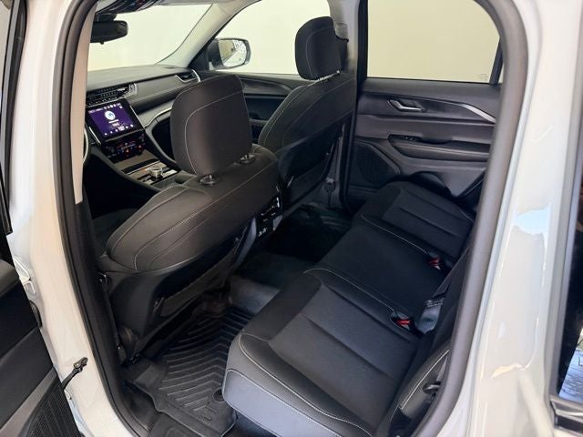 2023 Jeep Grand Cherokee Laredo X
