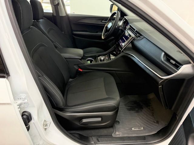 2023 Jeep Grand Cherokee Laredo X