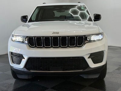 2023 Jeep Grand Cherokee Laredo X