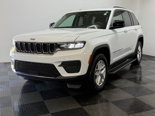 2023 Jeep Grand Cherokee Laredo X