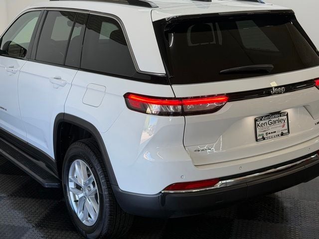 2023 Jeep Grand Cherokee Laredo X