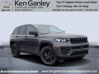 2026 Jeep Grand Cherokee Laredo Altitude