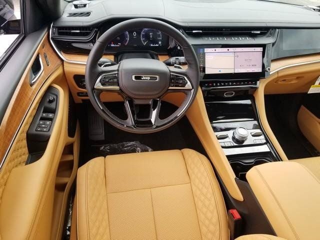 2026 Jeep Grand Cherokee Summit