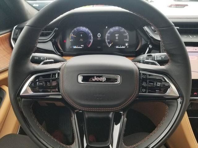 2026 Jeep Grand Cherokee Summit