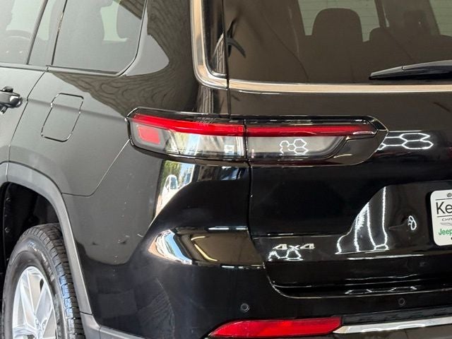 2024 Jeep Grand Cherokee L Laredo
