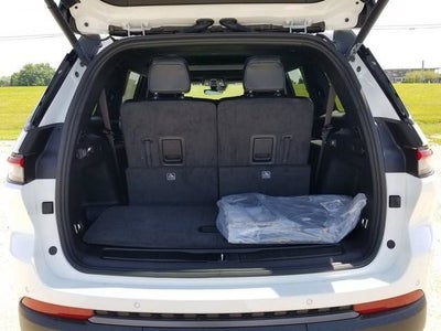 2026 Jeep Grand Cherokee L Laredo Altitude
