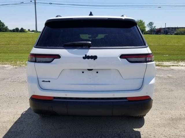 2026 Jeep Grand Cherokee L Laredo Altitude