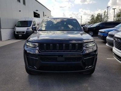 2026 Jeep Grand Cherokee L Laredo Altitude