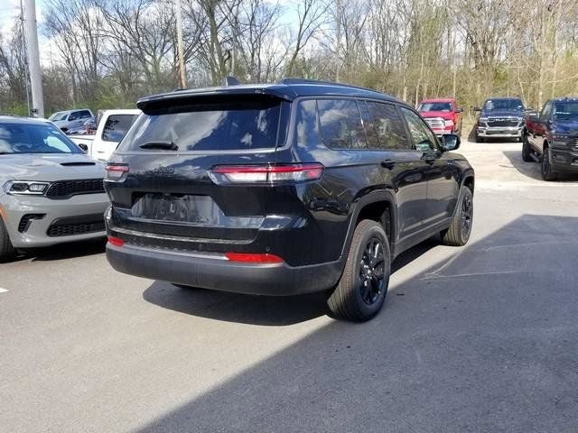 2026 Jeep Grand Cherokee L Laredo Altitude