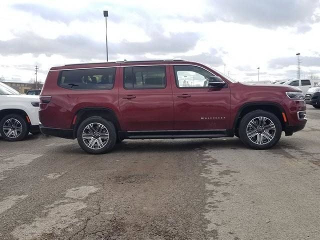 2025 Jeep Wagoneer L Base