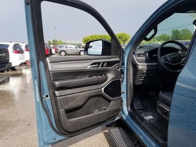 2026 Jeep Grand Wagoneer L Limited Reserve