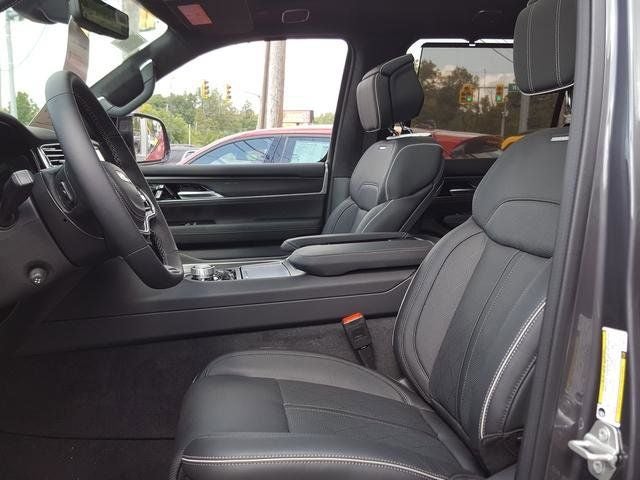 2023 Jeep Grand Wagoneer Series II