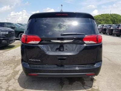 2027 Chrysler Pacifica LX