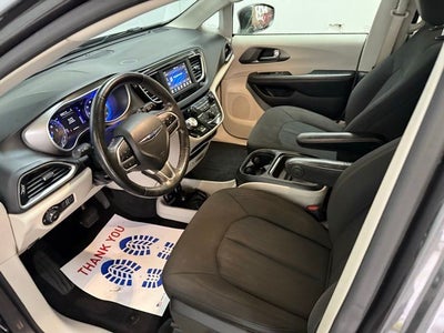 2020 Chrysler Pacifica Touring