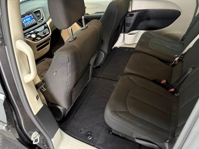 2020 Chrysler Pacifica Touring