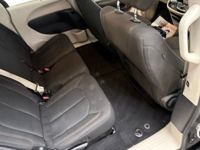 2020 Chrysler Pacifica Touring