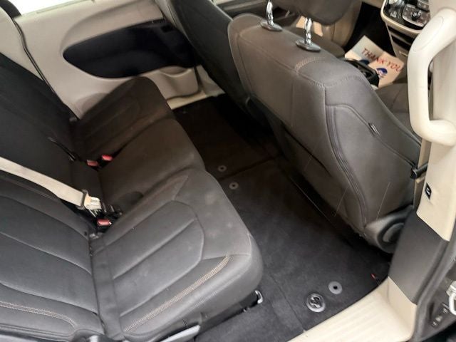 2020 Chrysler Pacifica Touring