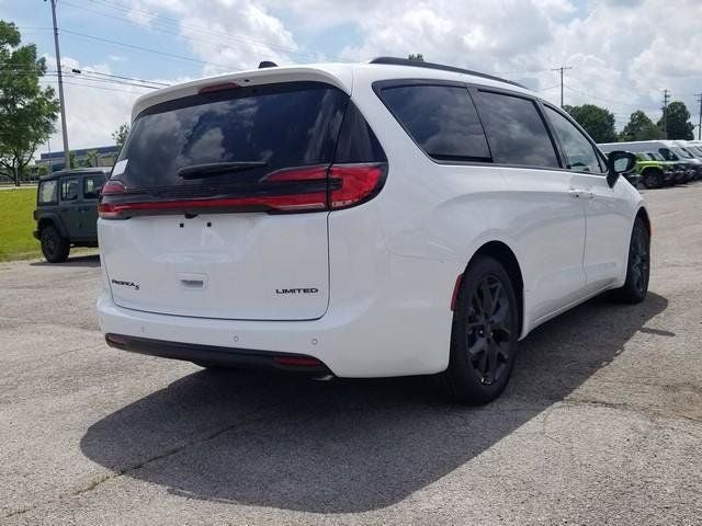 2027 Chrysler Pacifica Limited