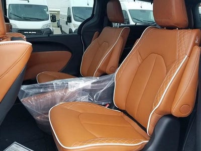 2026 Chrysler Pacifica Pinnacle