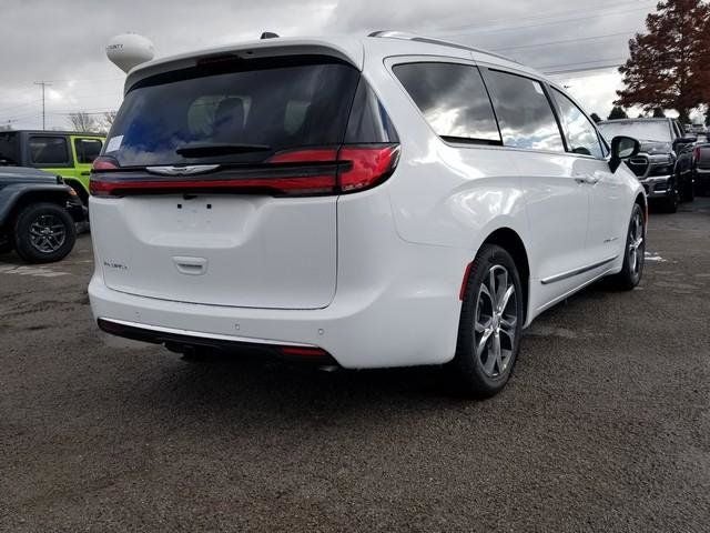 2026 Chrysler Pacifica Pinnacle