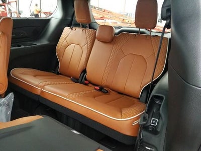2026 Chrysler Pacifica Pinnacle